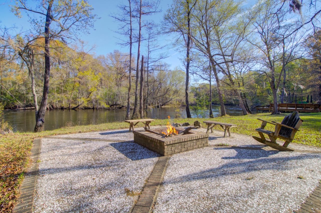 1384 Sandy Landing Lane Photo 27