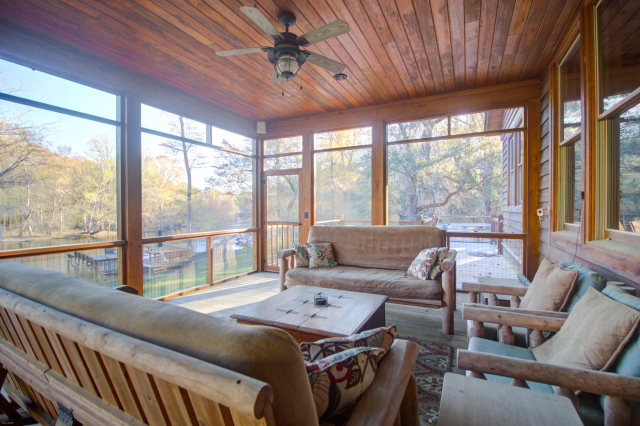 1384 Sandy Landing Lane Photo 8