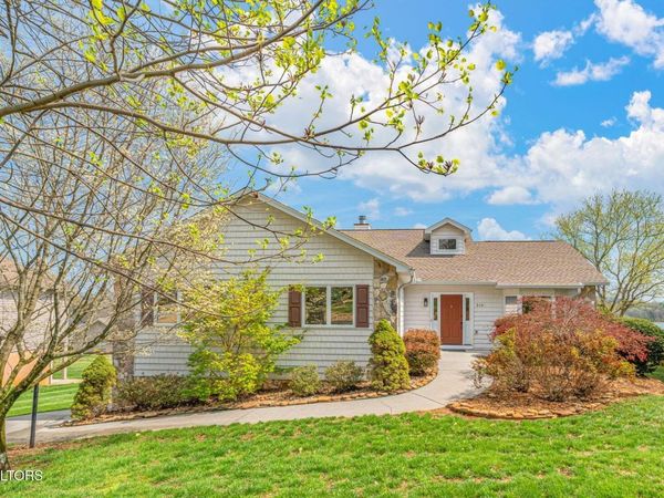 318 Cheestana Way, Loudon, TN 37774