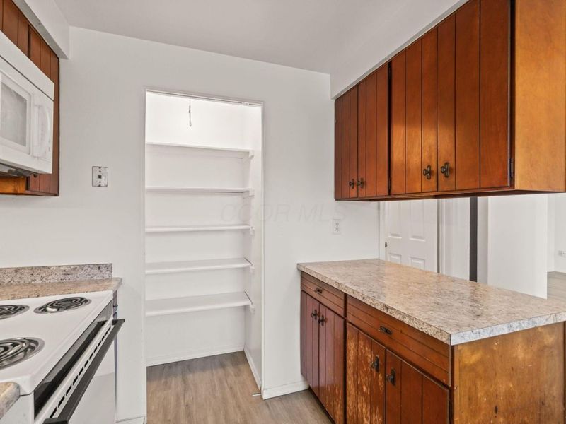 1108-1110 Cambridge Court, New Carlisle, OH 45344 Photo 14