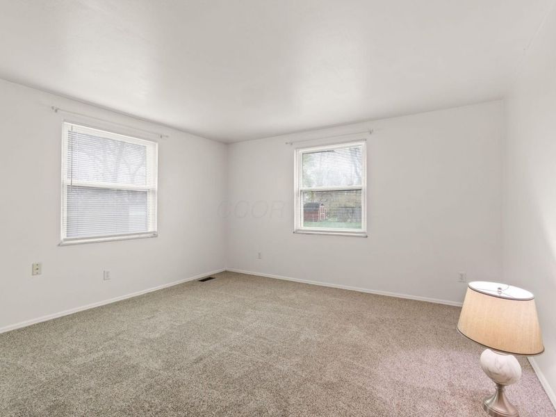 1108-1110 Cambridge Court, New Carlisle, OH 45344 Photo 18