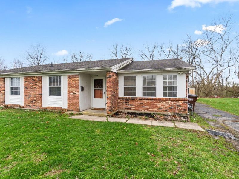 1108-1110 Cambridge Court, New Carlisle, OH 45344 Photo 4