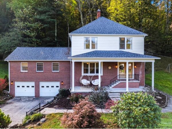 1116 E Grafton Road, Fairmont, WV 26554