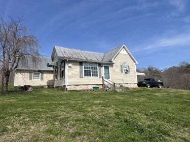 447 Arkle Road, Gray, KY 40734