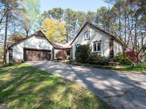 210 Julie Road, Tyrone, GA 30290