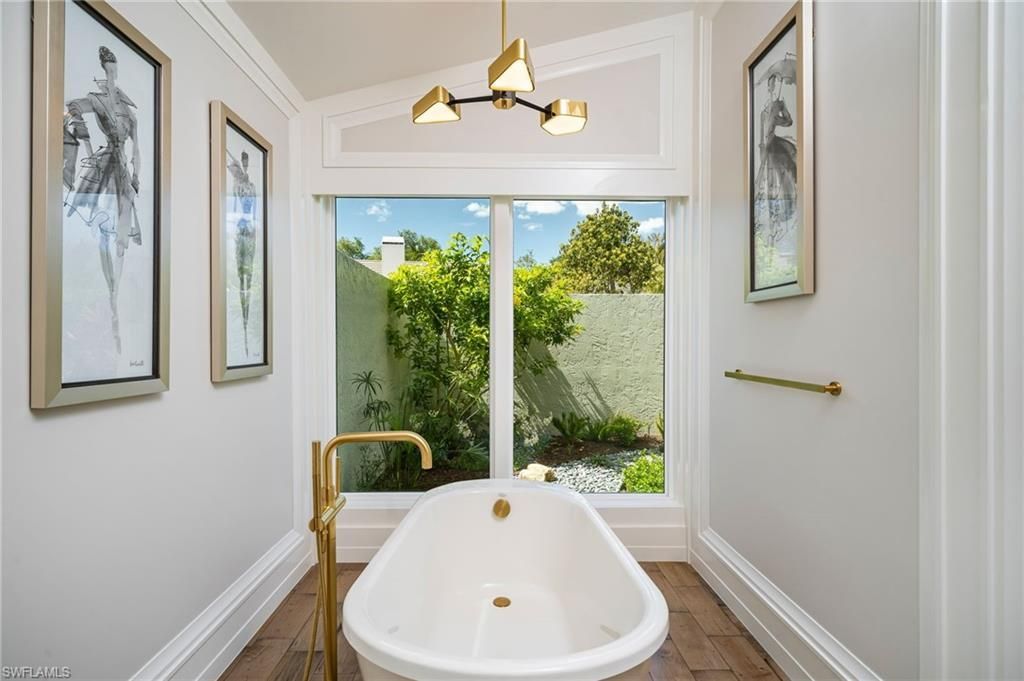 805 Lake Vista Ct, Naples, FL 34108 Photo
