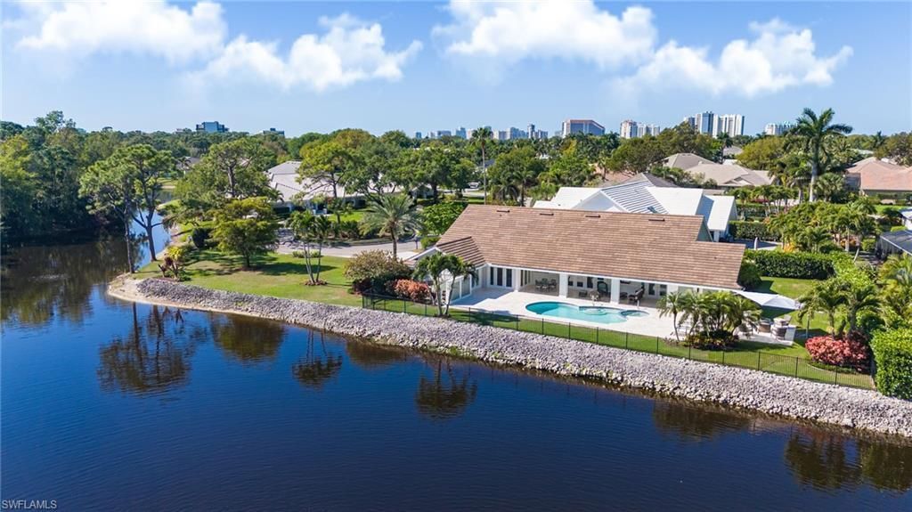 805 Lake Vista Ct, Naples, FL 34108 Photo