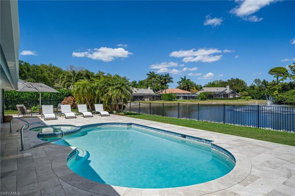 805 Lake Vista Ct, Naples, FL 34108 Photo