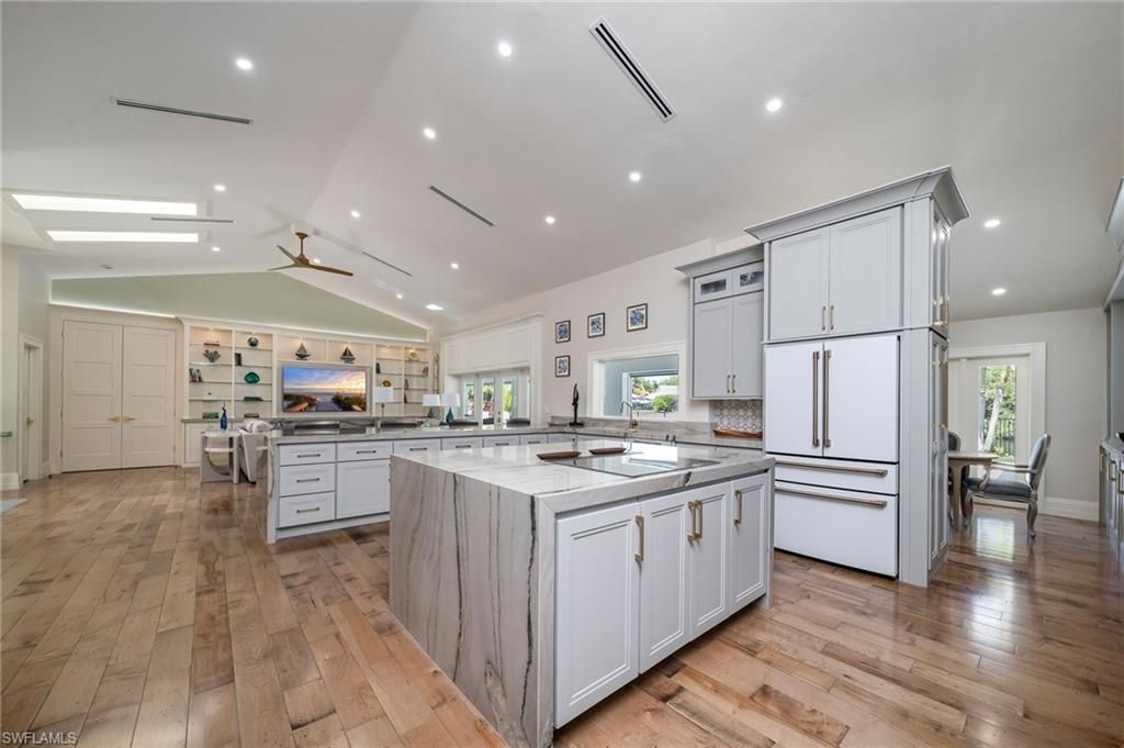 805 Lake Vista Ct, Naples, FL 34108 Photo