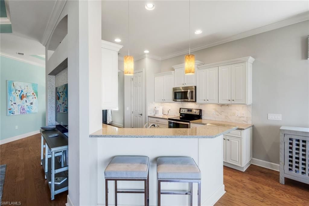 8835 Nautical Landing Cir, Unit 201, Naples, FL 34120 Photo