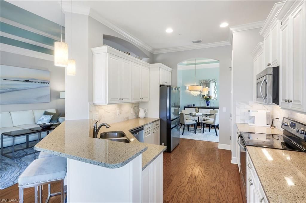 8835 Nautical Landing Cir, Unit 201, Naples, FL 34120 Photo