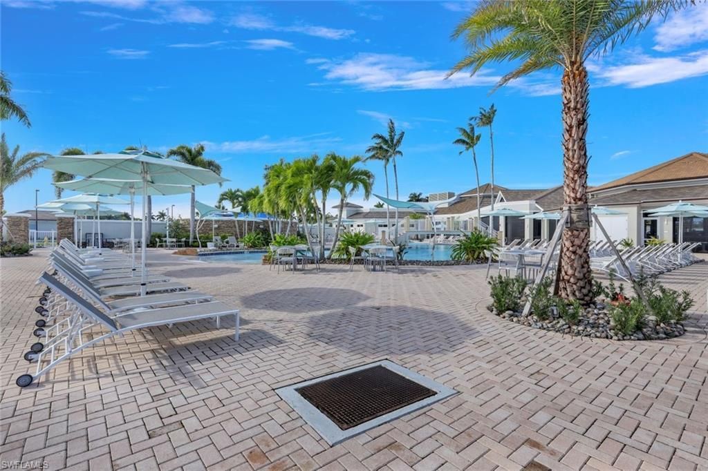 8835 Nautical Landing Cir, Unit 201, Naples, FL 34120 Photo
