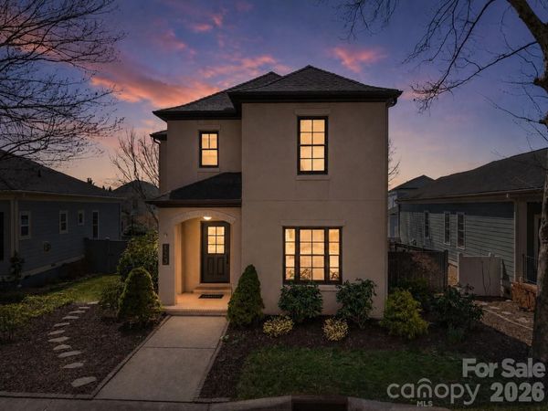 123 White Ash Drive E, Asheville, NC 28803