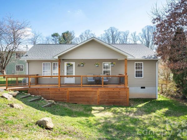 60 Huffman Road, Asheville, NC 28806
