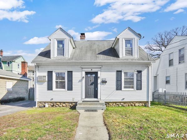 23 Knoll, Waterbury, CT 06705