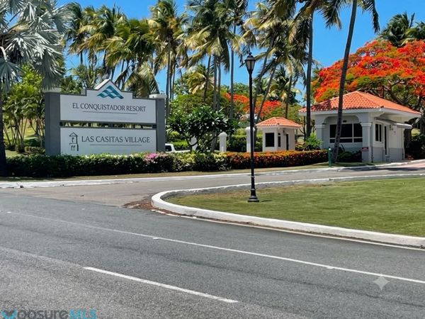 1 LAS CASITAS VILLAGE, Unit 5340, Fajardo, PR 00738