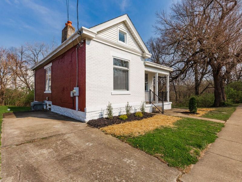 326 E 33rd Street, Latonia, KY 41015 Photo 4