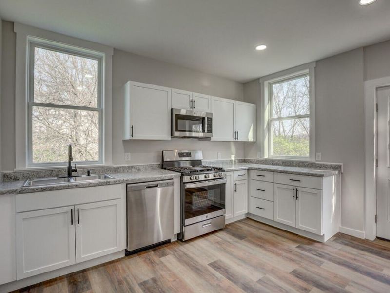 326 E 33rd Street, Latonia, KY 41015 Photo 8