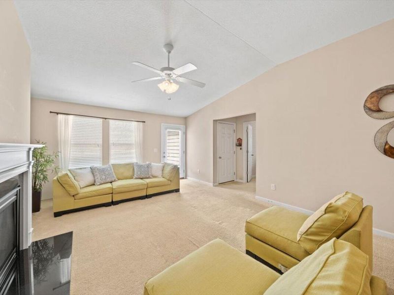 9521 Sapphire Lane, Union, KY 41091 Photo 15