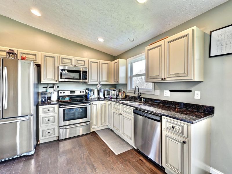 220 Ten Mile Drive, Dry Ridge, KY 41035 Photo 8