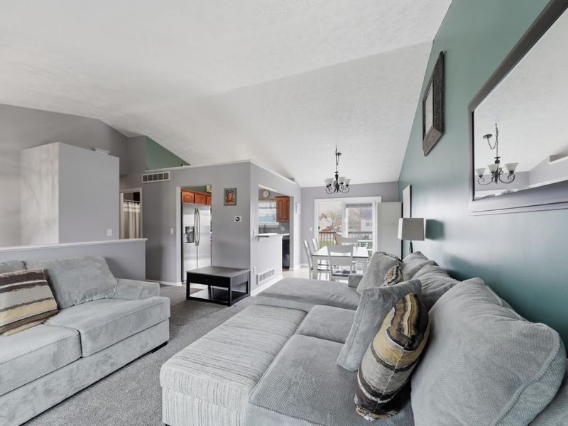 602 Brookwood Drive, Alexandria, KY 41001 Photo 9