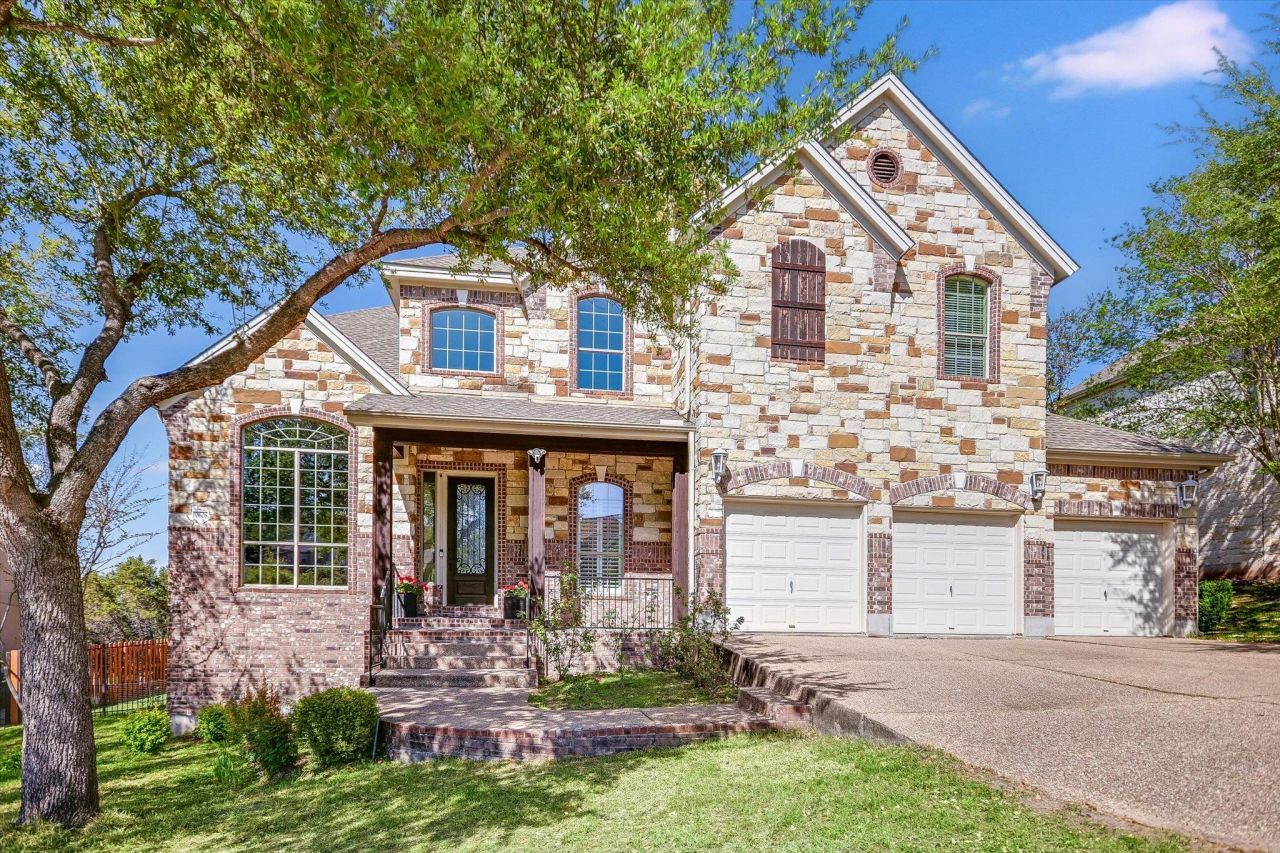10608 Prezia Dr, Austin, TX 78733 Main Photo