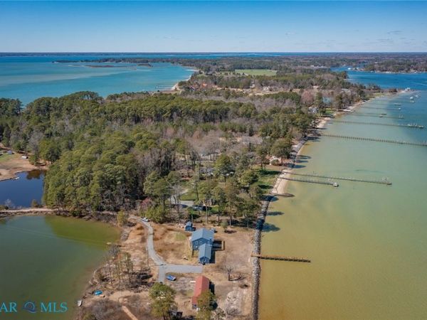 199 Foxwells Lane , White Stone, VA 22578