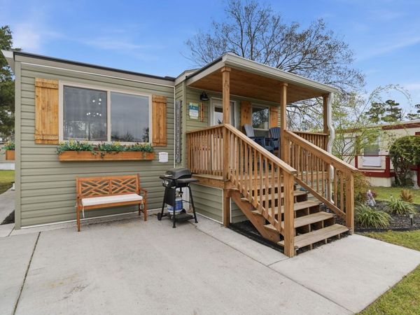 1413 Circle Dr. , North Myrtle Beach, SC 29582