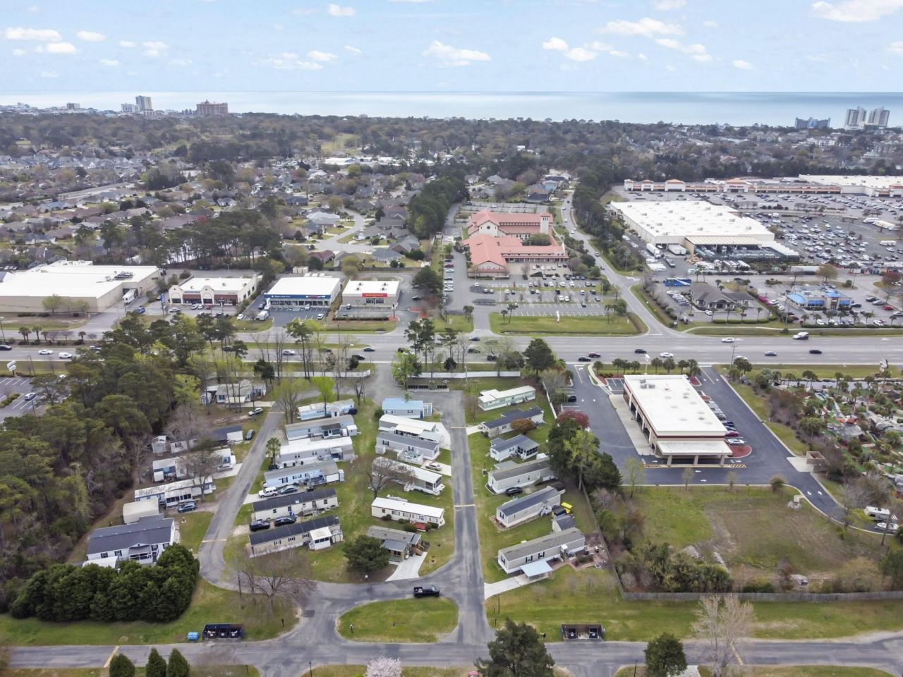 1413 Circle Dr. Photo 26