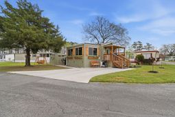 1413 Circle Dr. photo 4