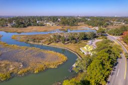 1995 Daniel Island Drive photo 4