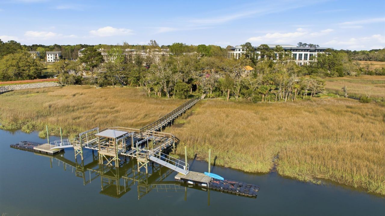 1995 Daniel Island Drive Photo 5