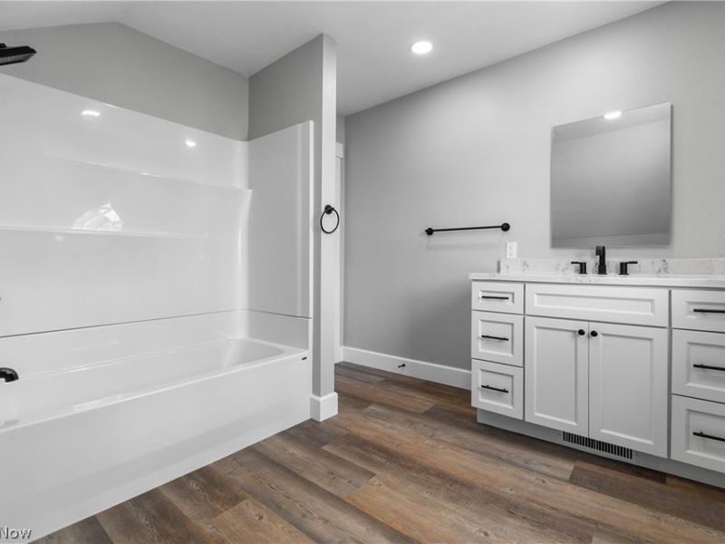 42 Ohio Street SW, Navarre, OH 44662 Photo 24