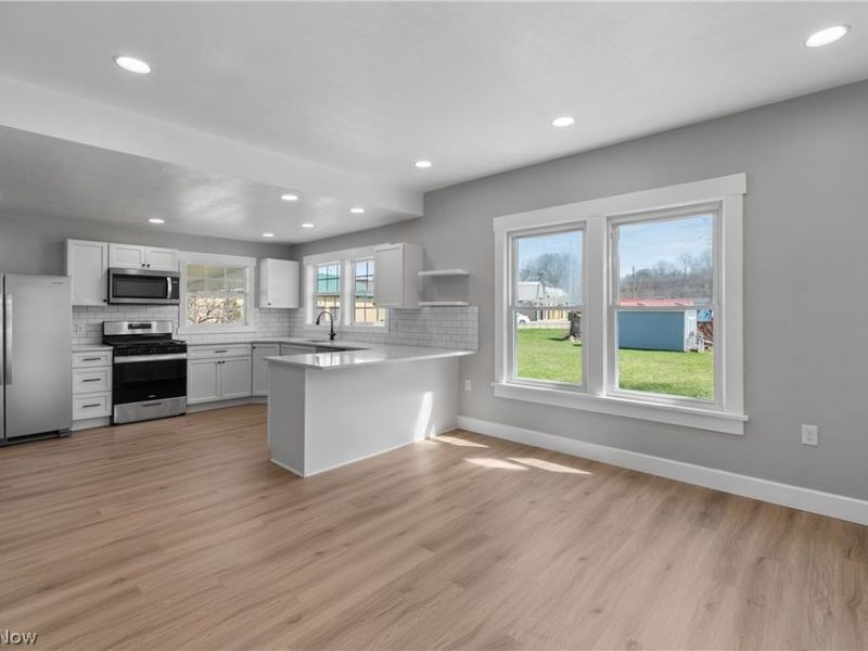 42 Ohio Street SW, Navarre, OH 44662 Photo 9