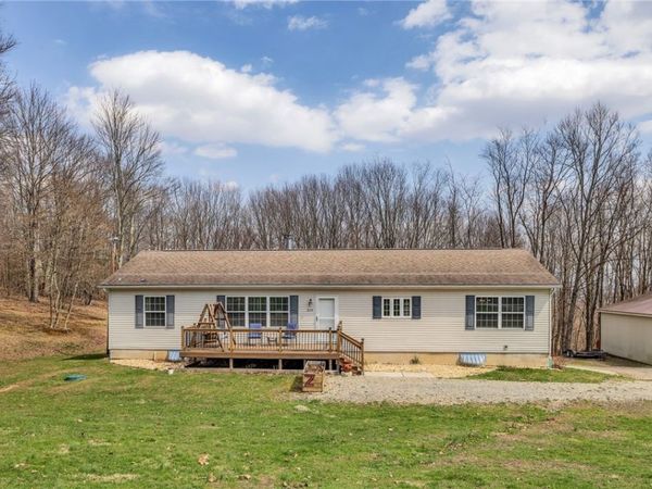219 Pine Hill Rd, Shelocta, PA 15774