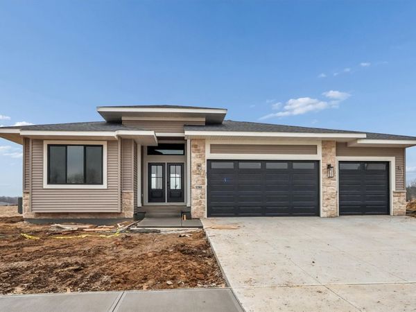 1201 Timber Trail , Solon, IA 52333