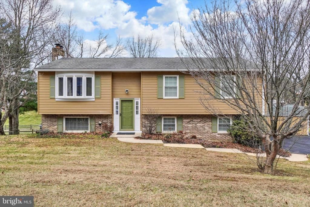 16 DICKINSON COURT, NEW FREEDOM, PA 17349