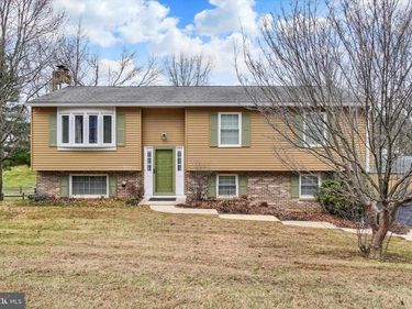 16 DICKINSON COURT, NEW FREEDOM, PA 17349