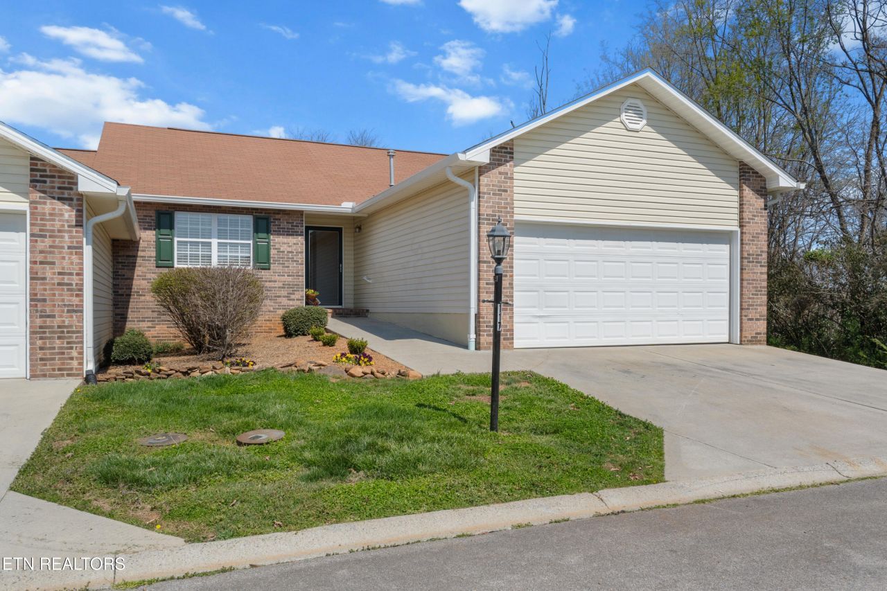 117 Hightower Lane, Lenoir City, TN 37771 Main Photo