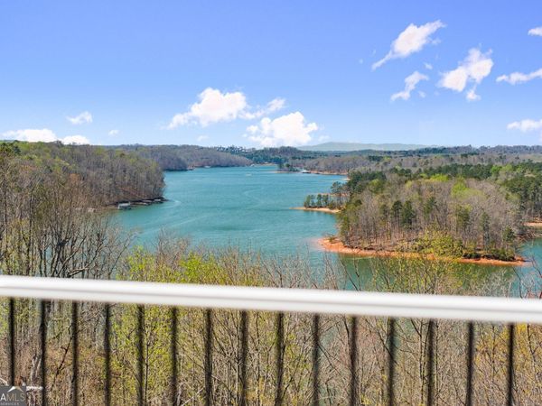 3518 Lake Breeze Lane, Gainesville, GA 30506