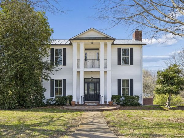1668 Old Lewisburg Hwy, Columbia, TN 38401