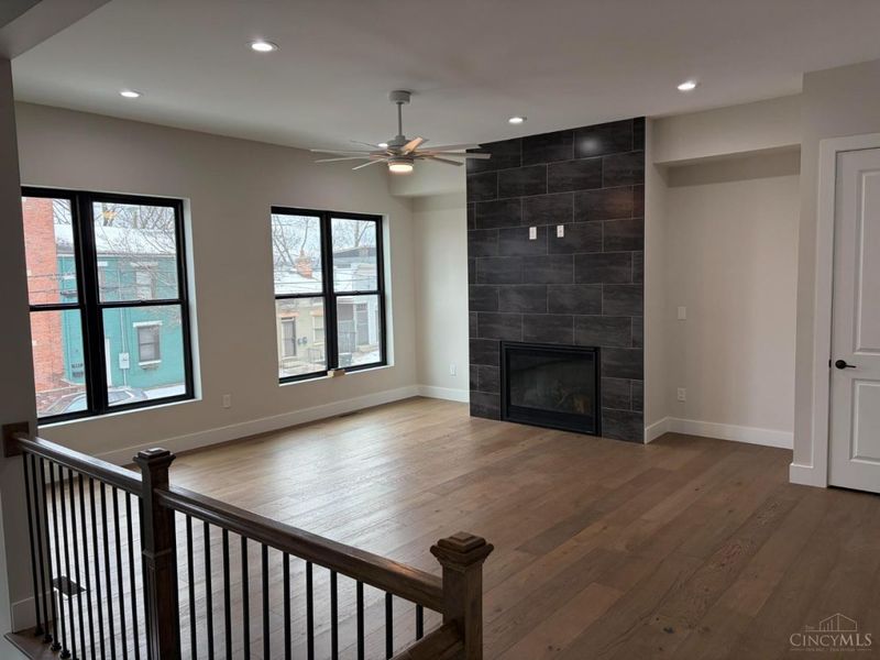 148 Mulberry Street, Cincinnati, OH 45202 Photo 8