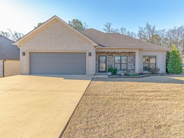1277 Sullivan Cir, Jonesboro, AR 72404
