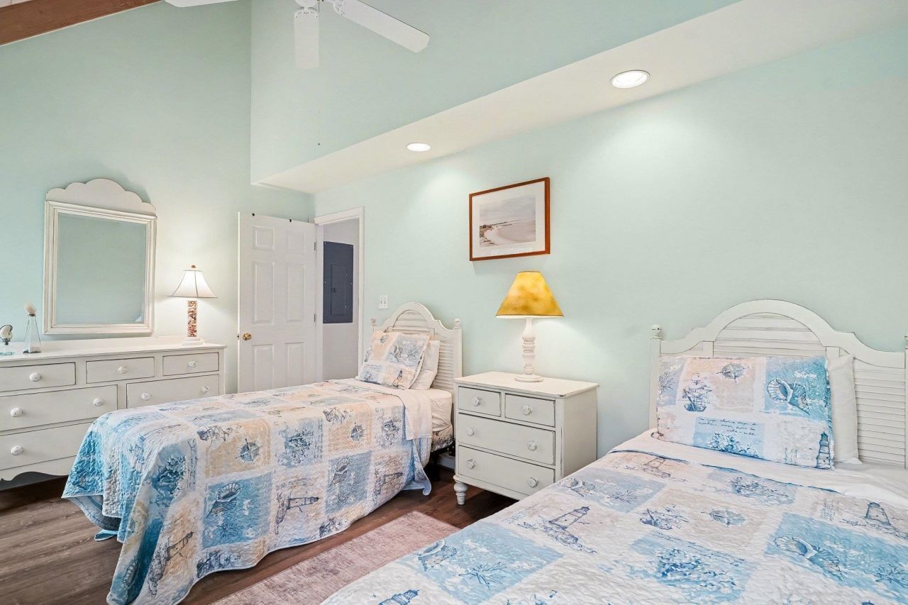 12 Riptide Ln. Photo 12