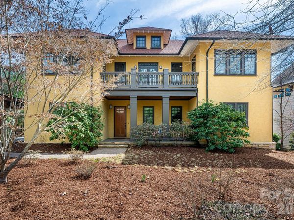 236 Racquet Club Road , Asheville, NC 28803
