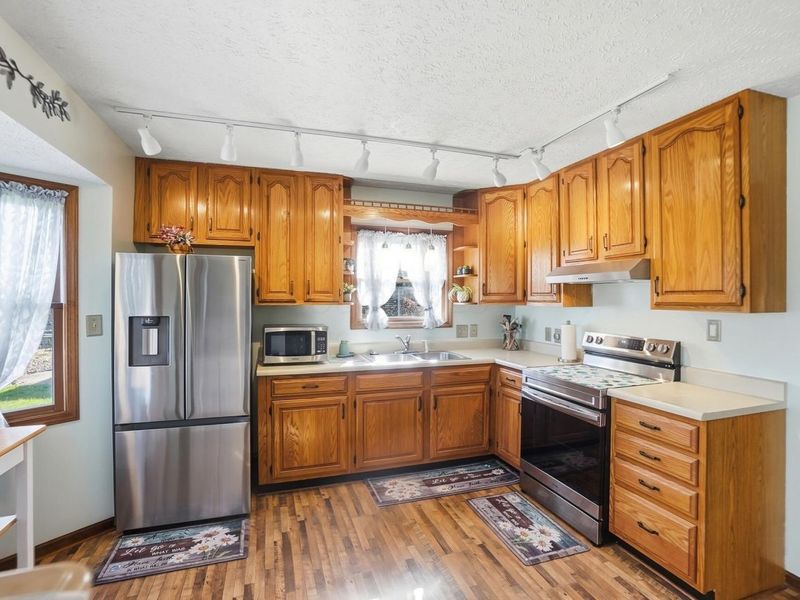 293 Mae Street , Logan, OH 43138 Photo 12