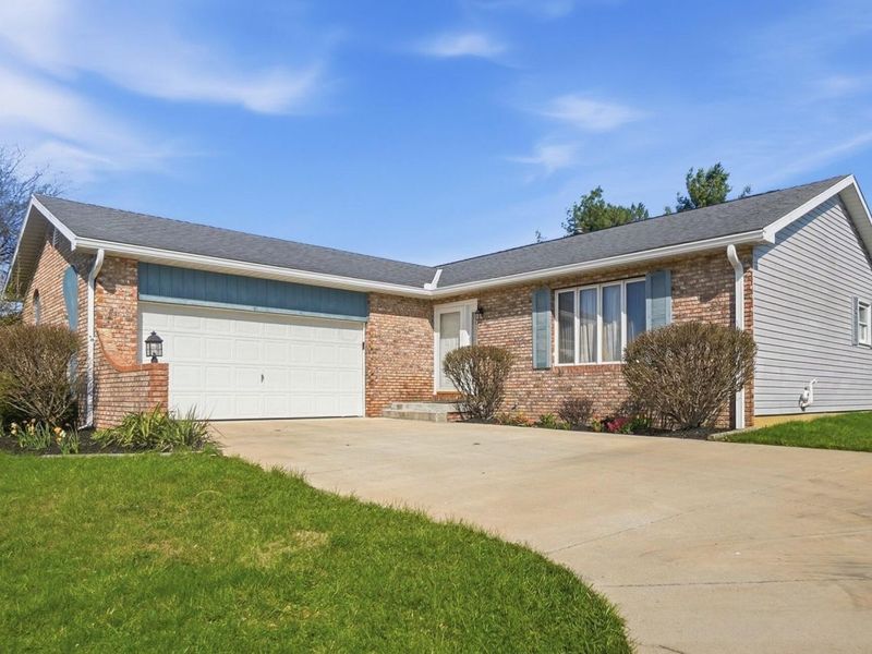 293 Mae Street , Logan, OH 43138 Photo 5