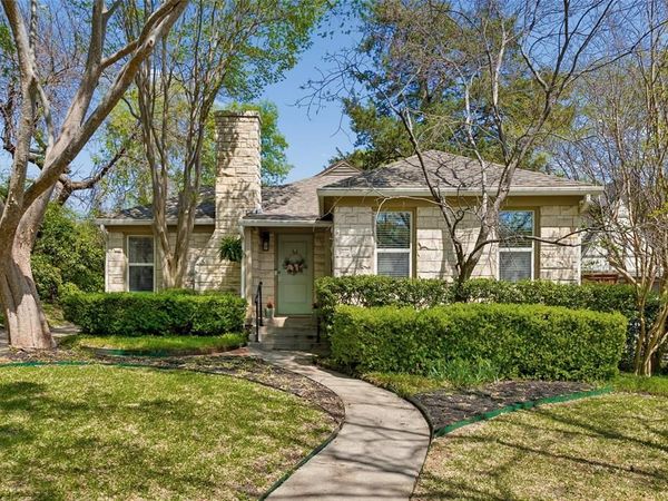 1114 Valencia Street, Dallas, TX 75223