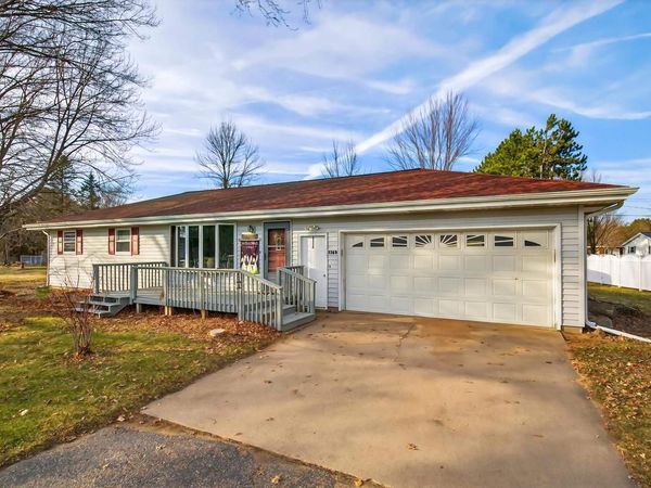 1160 LAKEWOOD LANE, Wisconsin Rapids, WI 54494