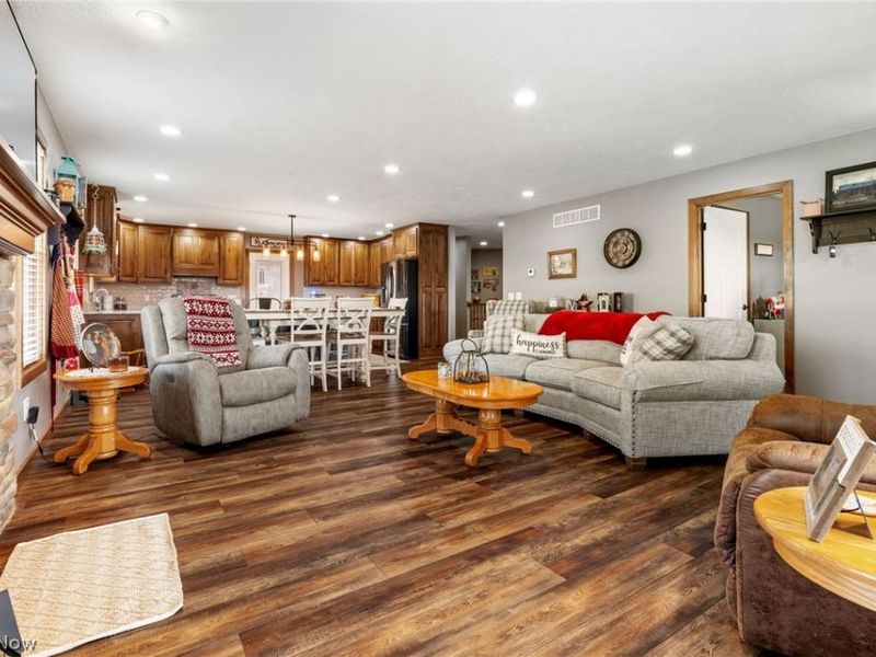 3515 Eastport Road SE, Dennison, OH 44621 Photo 7